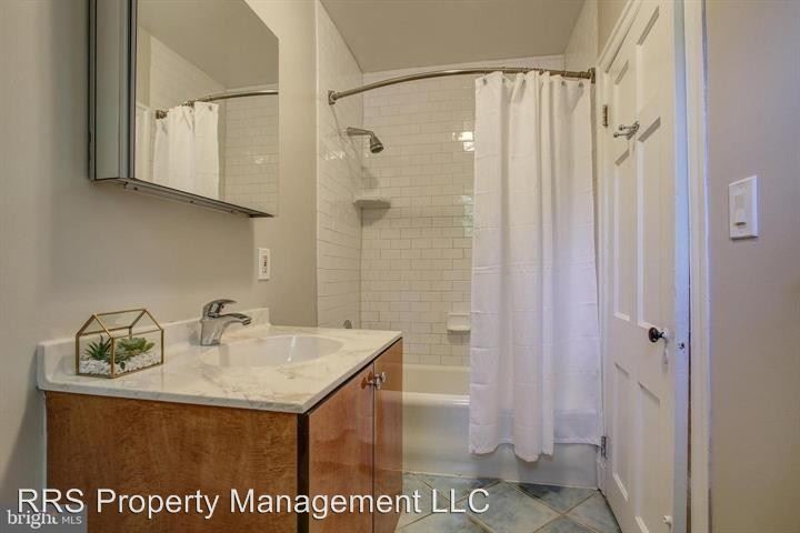Foto del edificio - 2801 Adams Mill Rd NW