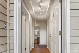 Building Photo - 5300 Harbour Pl