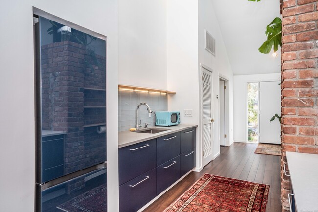 Building Photo - 1 Morningside Ct