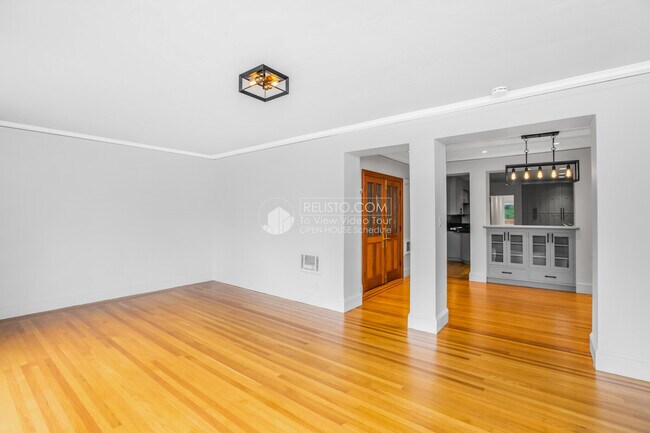 Foto del edificio - 2153 North Point St
