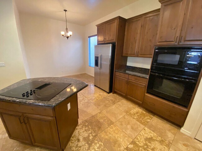 Foto del edificio - HOUSE - FIRECLIFF -  COMMUNITY POOL