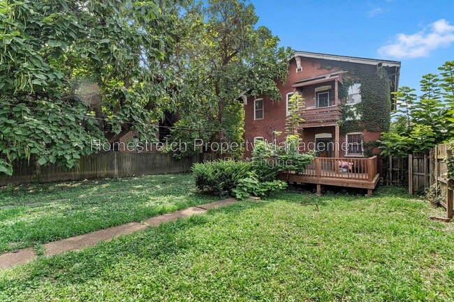 Building Photo - 3948 S Grand Blvd