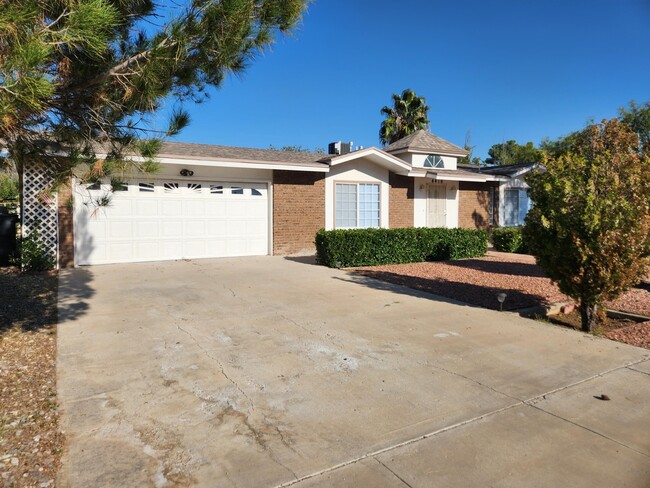 Building Photo - 4416 Finch Way