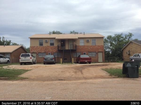 Primary Photo - 2272 Oakland Dr