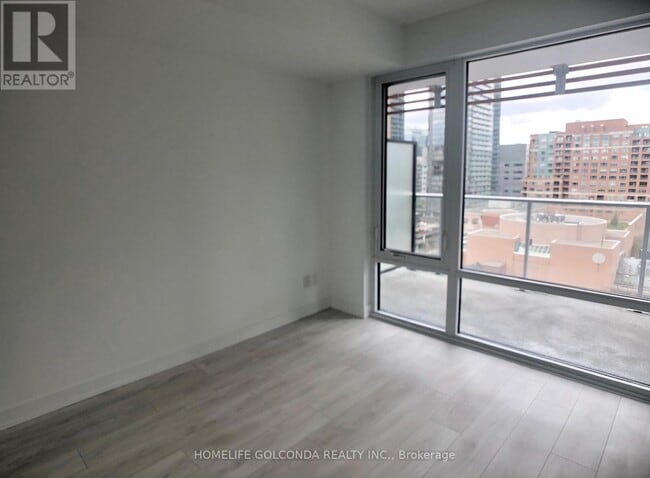 Building Photo - 18 Maitland Terrace