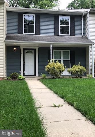 Building Photo - 1542 Pin Oak Dr
