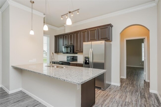 Building Photo - 18127 Cypress Hill Dr