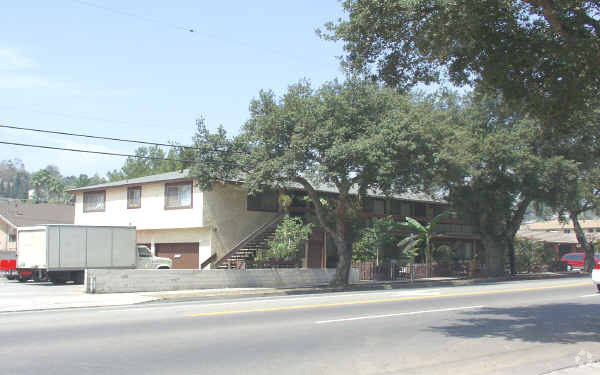Building Photo - 6765-6767 N Figueroa St
