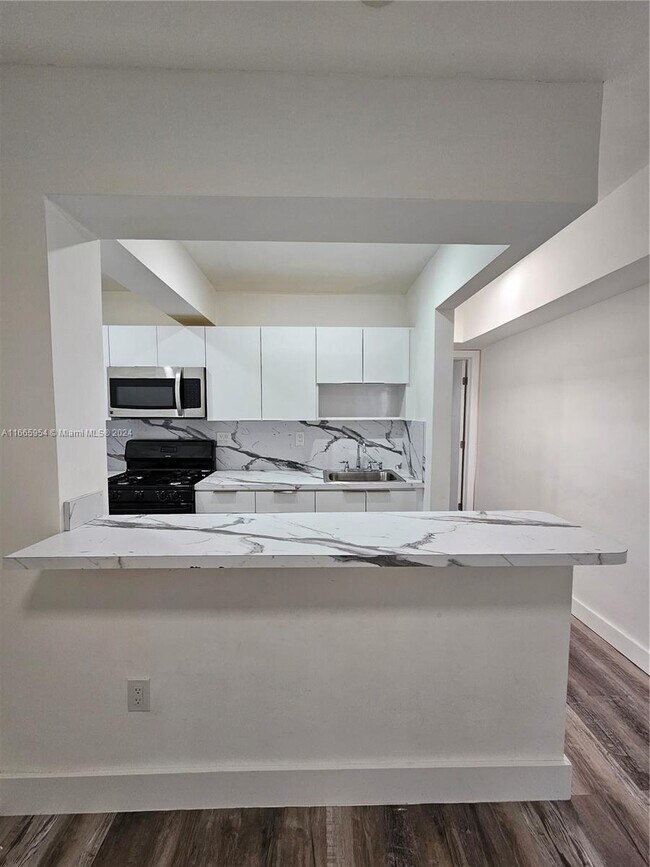 Foto del edificio - 10120 SW 171st St