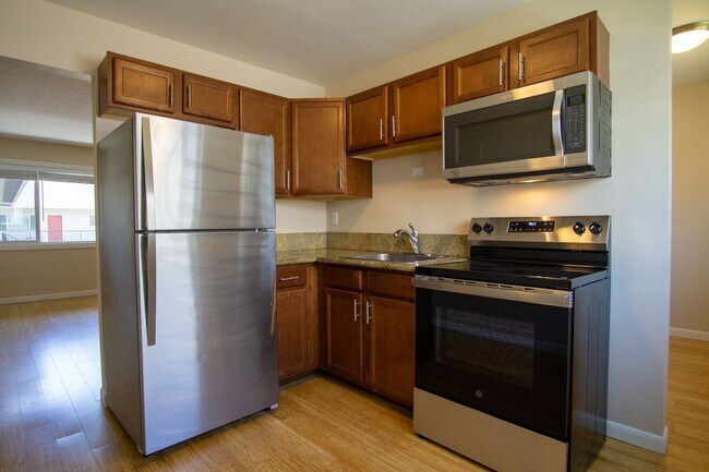 Foto del edificio - Charming St. John's 2-Bedroom Ready Mid-June!