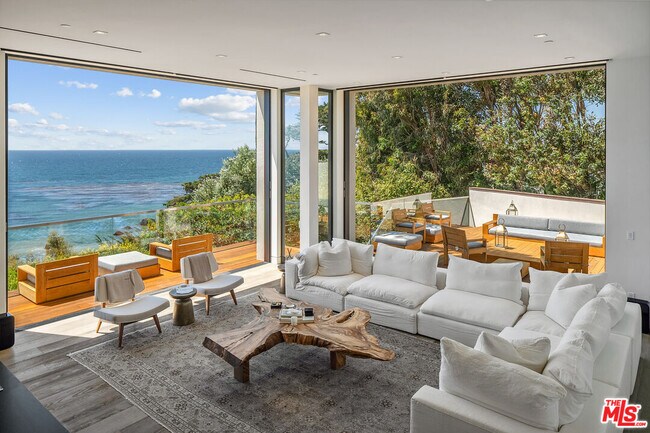 Foto del edificio - 31824 Seafield Dr