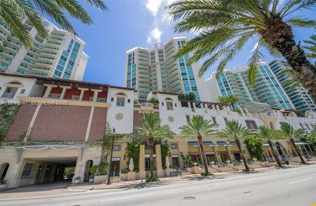 Foto del edificio - 200 Sunny Isles Blvd
