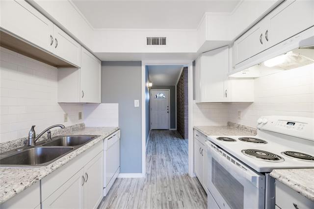 Building Photo - 3553 High Mesa Dr