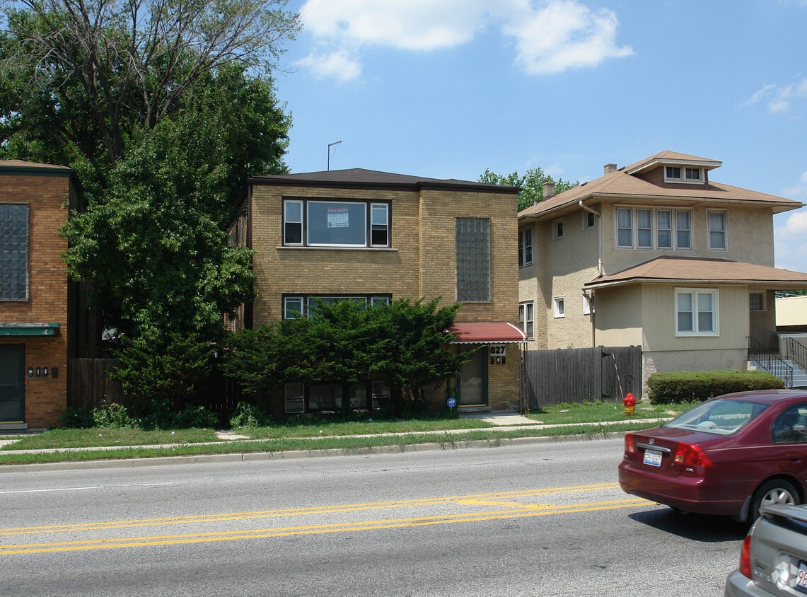 Primary Photo - 827 Harlem Ave