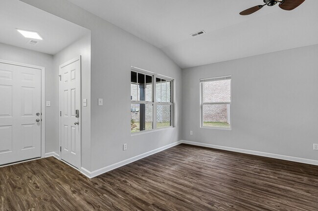 Building Photo - 160 Winstead Cir