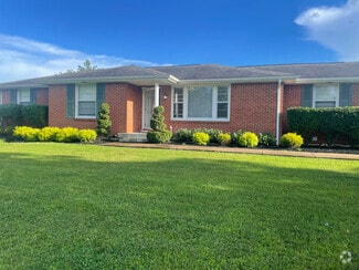 Building Photo - 208 General Roberts Dr