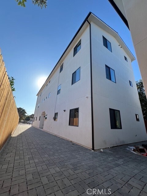 Foto del edificio - 1217 E 22nd St