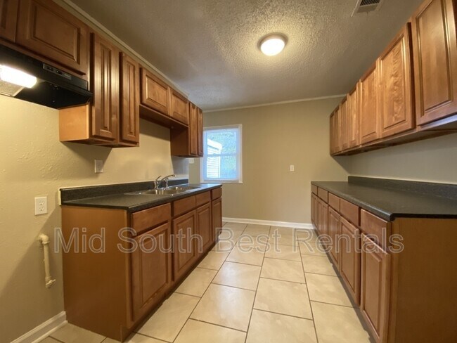 Foto del edificio - 3530 Carney St