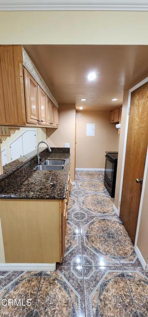 Building Photo - 2607 Spinnaker Ave