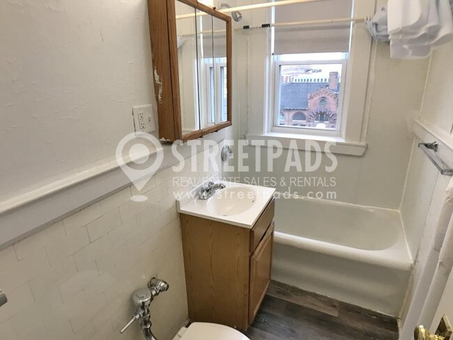 Foto del edificio - 1 bedroom in Boston MA 02215