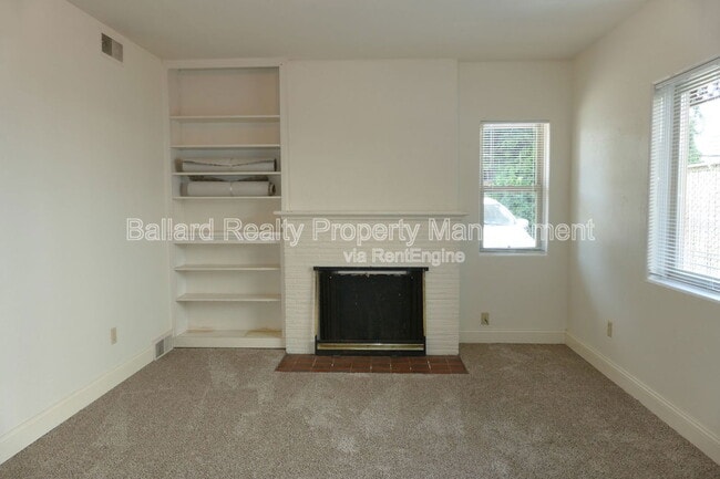 Building Photo - 7751 24th Ave NW