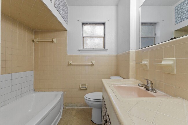Foto del edificio - 8923 Jennie Lee Ln