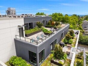 Building Photo - Gables Queen Anne