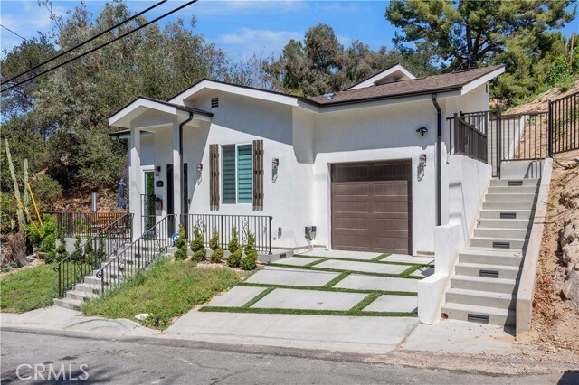 Building Photo - 9500 Amoret Dr