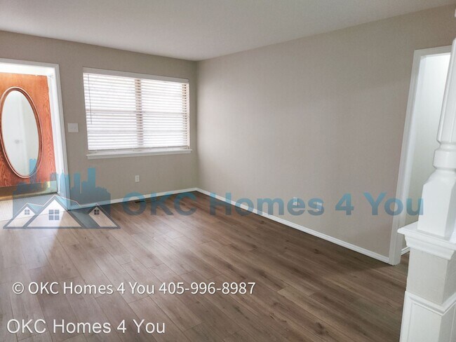 Building Photo - 2 br, 2 bath House - 401 SW 63rd Pl