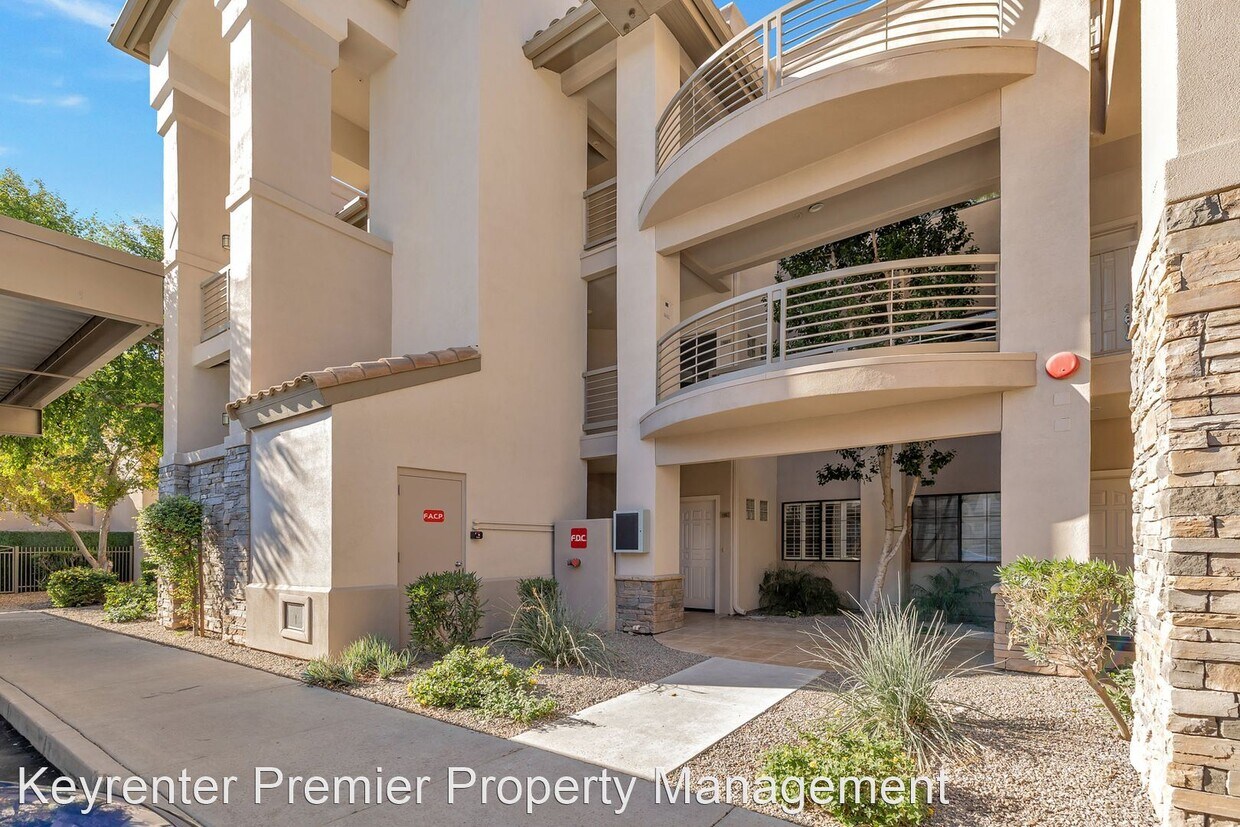 2 br, 2 bath House 7609 E Indian Bend Rd... House for Rent in