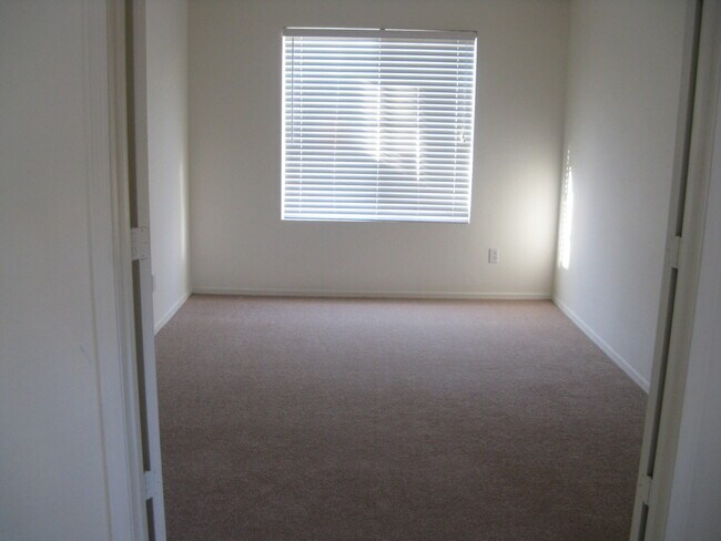 Foto del edificio - 3425 W Hidalgo Ave