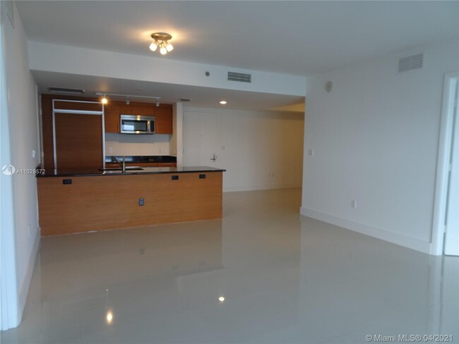 Building Photo - 50 Biscayne Blvd