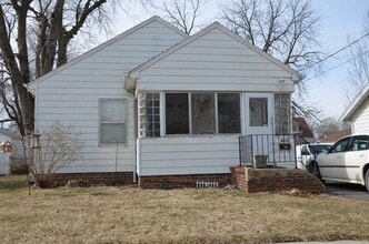 Building Photo - 3306 SW 13th St