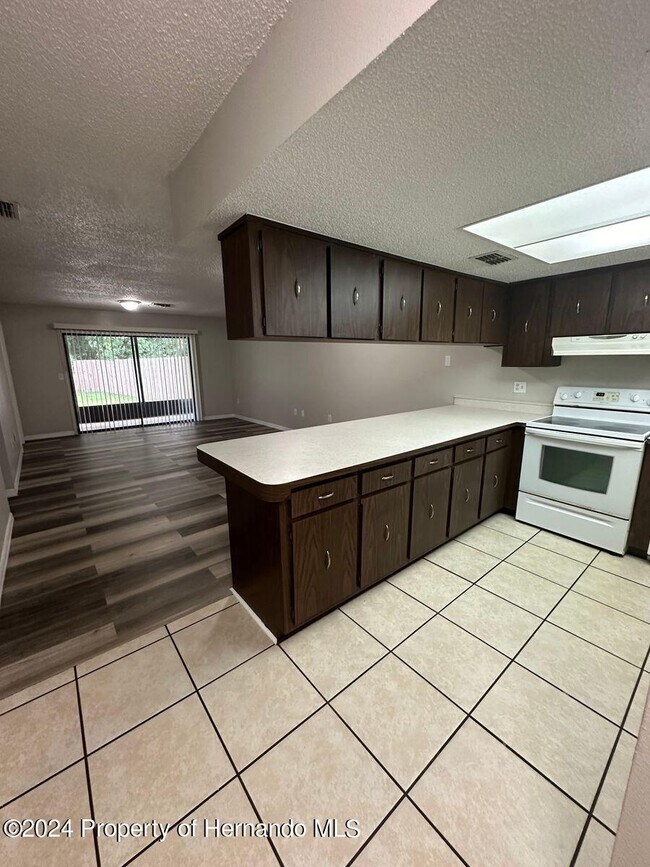Building Photo - 8085 Omaha Cir