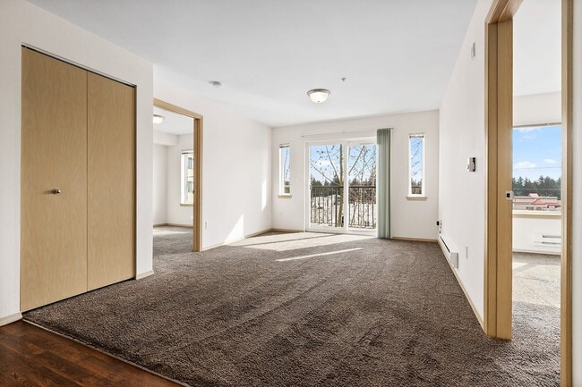 SHAG Interurban Senior Living Living Room - Interurban Senior Living Apartments