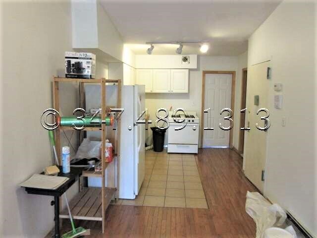 Primary Photo - 820 Myrtle Ave