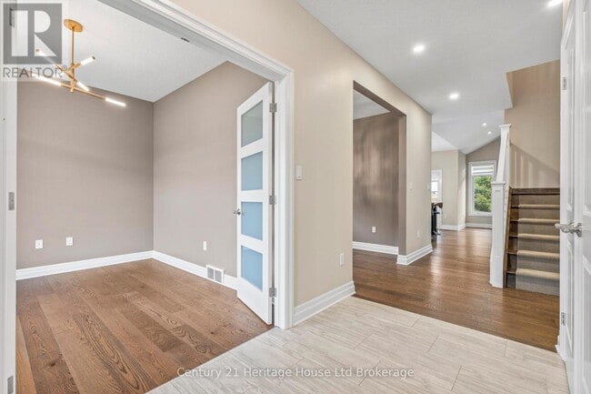 Photo du bâtiment - 1038 Trailsway Ave