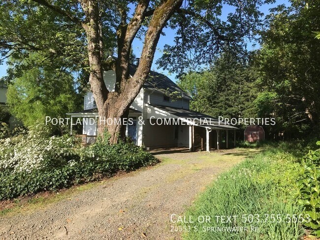Foto del edificio - Cute 2-Story Single Family Home in Estacada