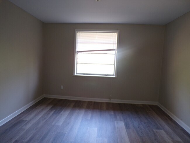 Foto del edificio - 9621 Westfield Rd