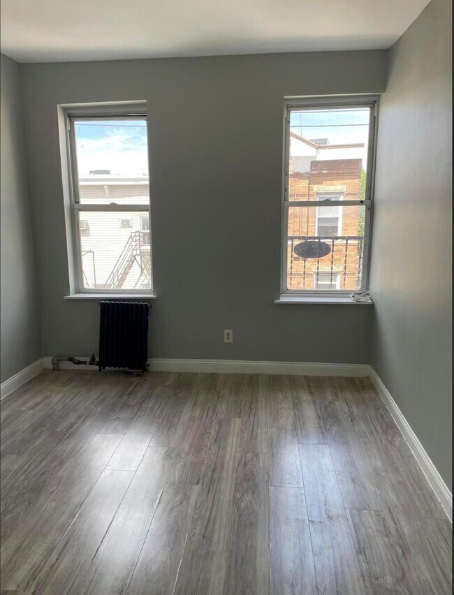 Foto del edificio - 325 37th St