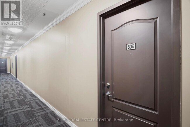 Building Photo - 1419 Costigan Rd