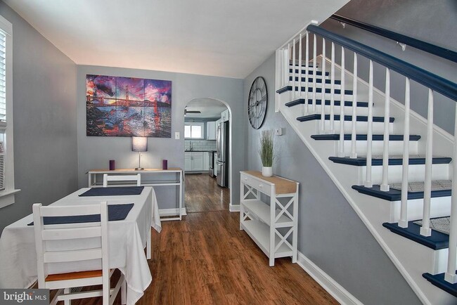 Foto del edificio - 157 Hopewell St