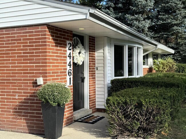 Foto del edificio - 24461 Willow Ln