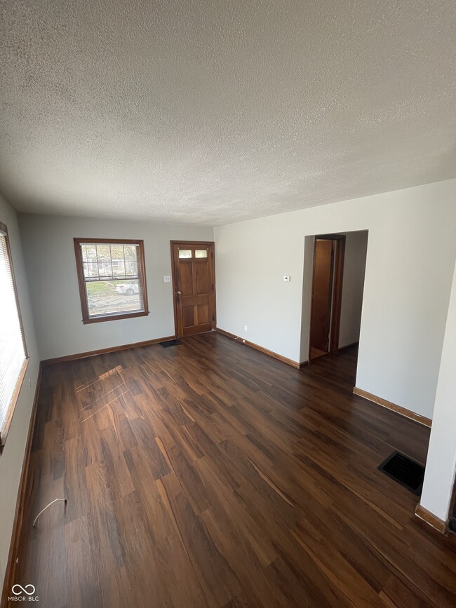 Building Photo - 1801 N Linwood Ave