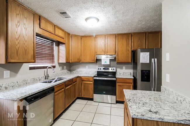 Building Photo - 3109 Aberdeen Way