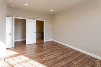 Interior Photo - The Grand