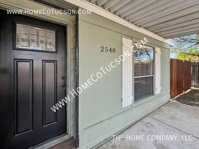 Foto del edificio - 2548 E Glenn St