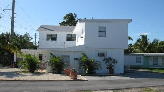 Building Photo - 76180 Overseas Hwy