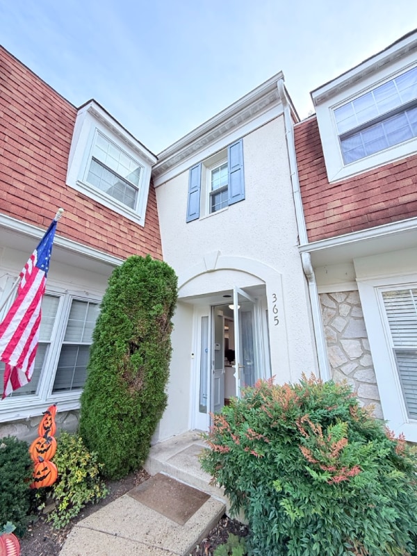 Foto del edificio - 365 Saybrook Ln