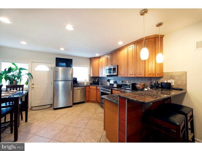 Foto del edificio - 2708 S 11th St